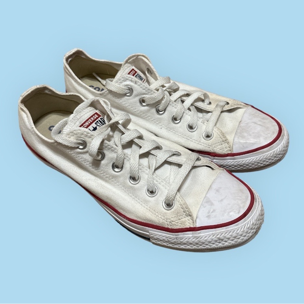 Low top chuck Taylor men’s 7